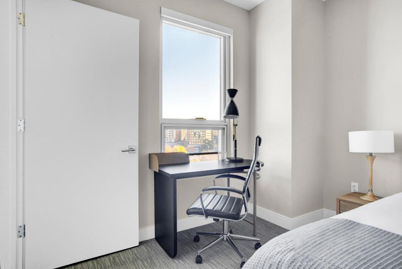Apartment Five Points 1br W Wd Gym Roof Lounge Nr Rino Den-77 Denver