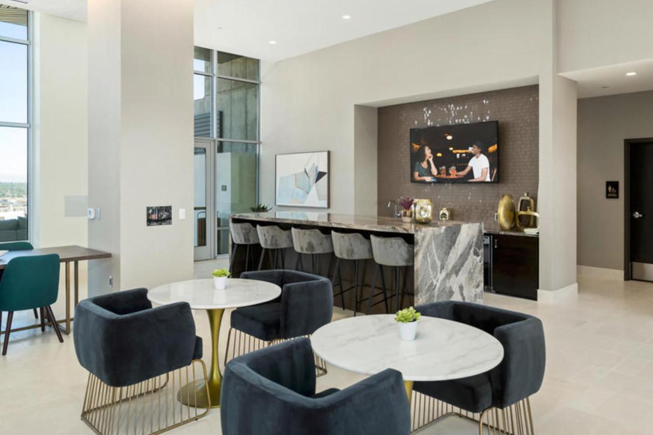 Apartment Five Points 1br W Wd Gym Roof Lounge Nr Rino Den-77